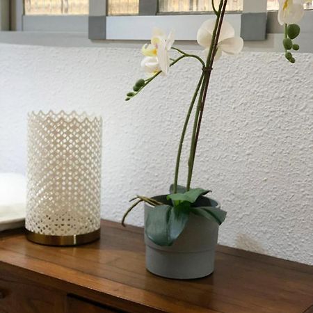 Valencia Cerca Al Puerto Shared Apartment Bagian luar foto