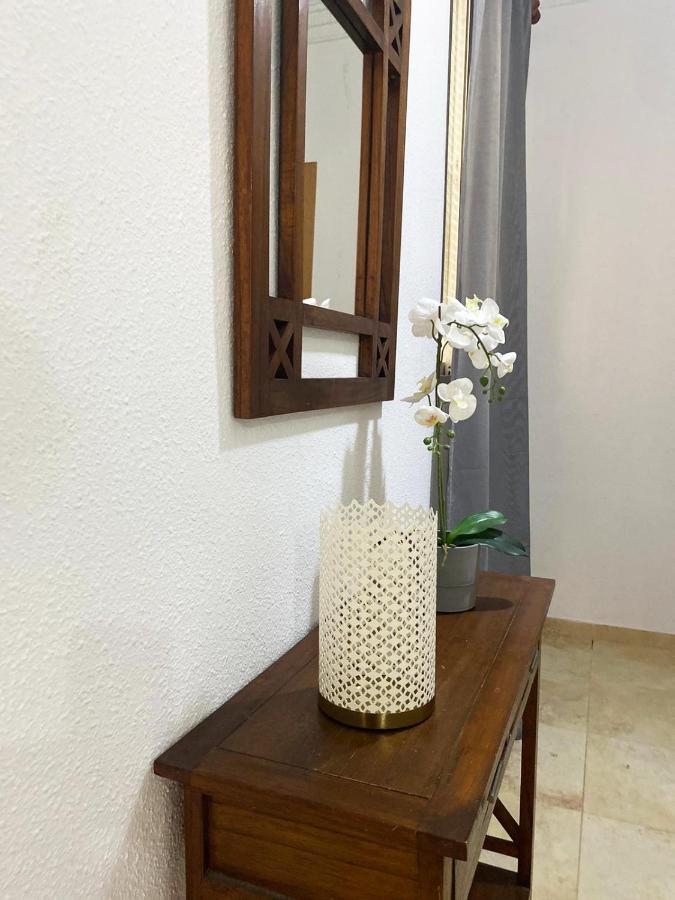 Valencia Cerca Al Puerto Shared Apartment Bagian luar foto