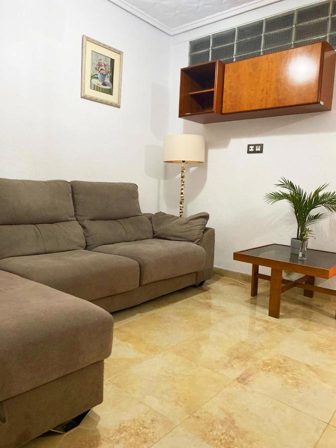 Valencia Cerca Al Puerto Shared Apartment Bagian luar foto
