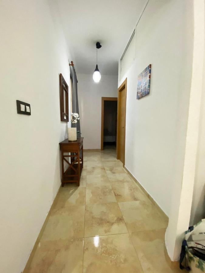 Valencia Cerca Al Puerto Shared Apartment Bagian luar foto